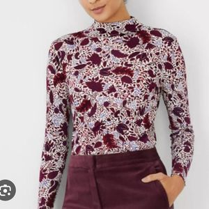 Ann Taylor Floral Mock Neck Long Sleeve Top in Burgundy and White